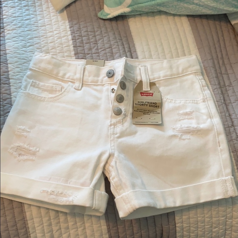 Levis girlfriend shorty shorts